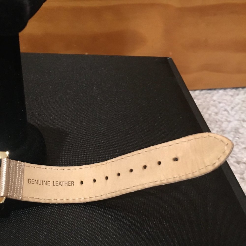Guess Watch - Picture 6 of 10